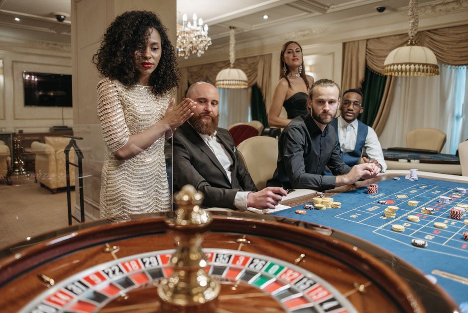 Slots, Poker or Sportsbook: Where Should New Players Start?